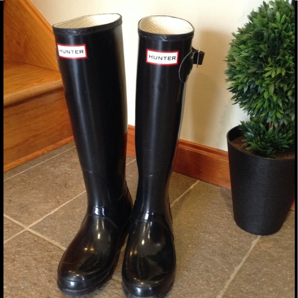 Hunter Shoes - HUNTER rain boots. Tall original gloss black